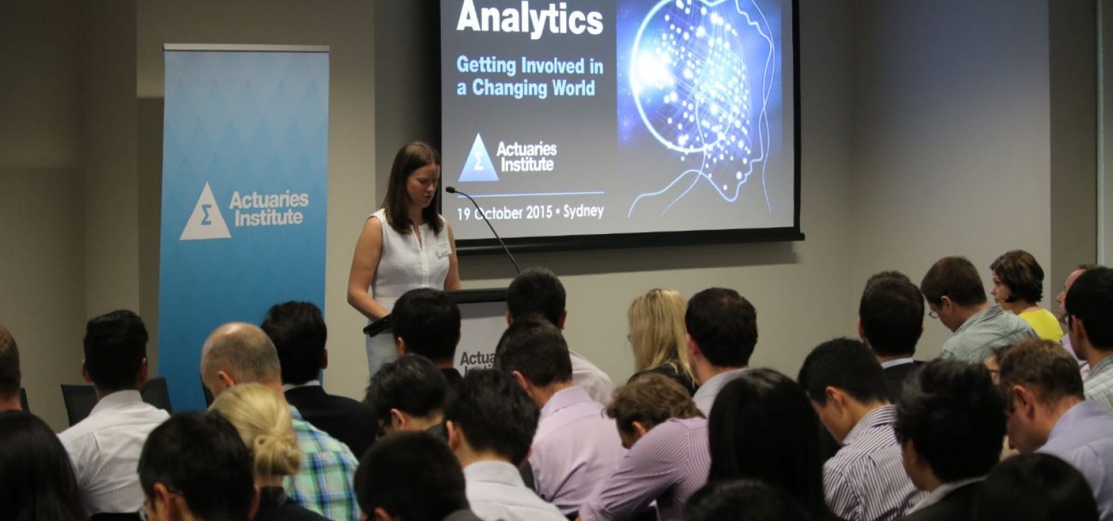 Finding the Data Analytics Unicorn Finding the Data Analytics Unicorn