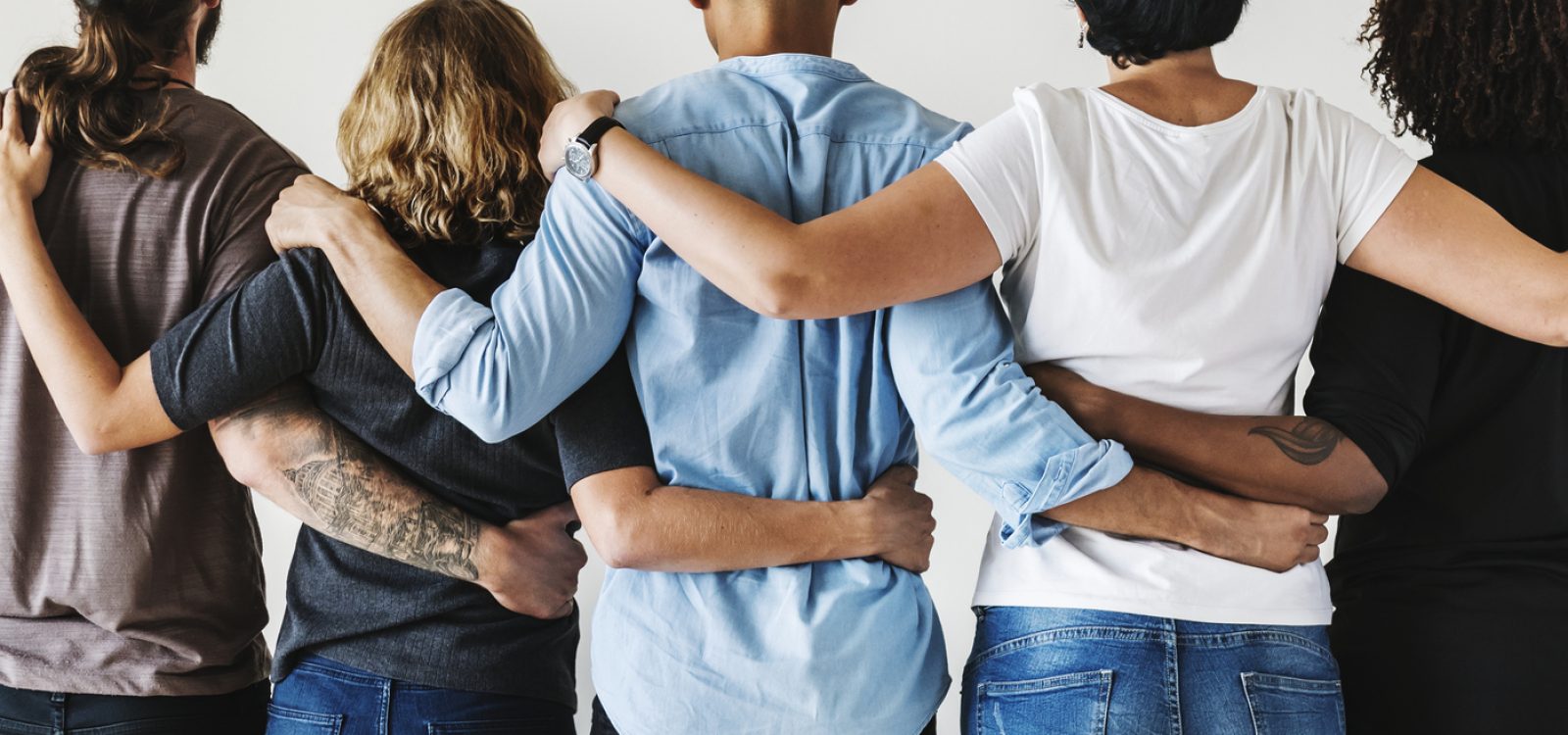 Improving mental wellbeing through social prescribing Improving mental wellbeing through social prescribing