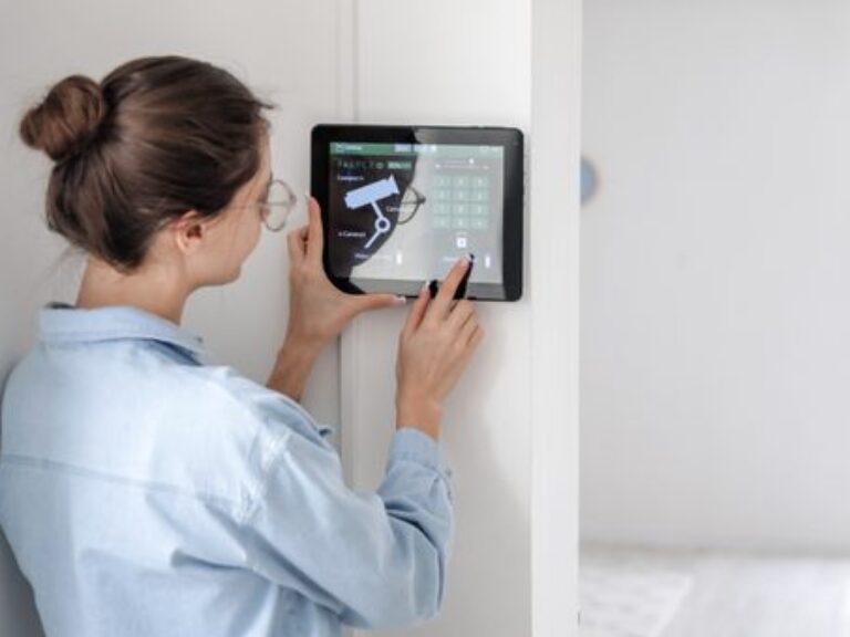 Thumbnail for AI Case Studies: Smart Homes, Smarter Insurance